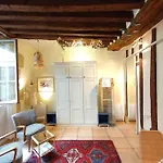 Cozy Marais Studio
