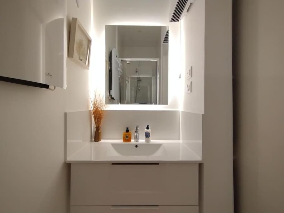 Apartment Cozy Marais Paris